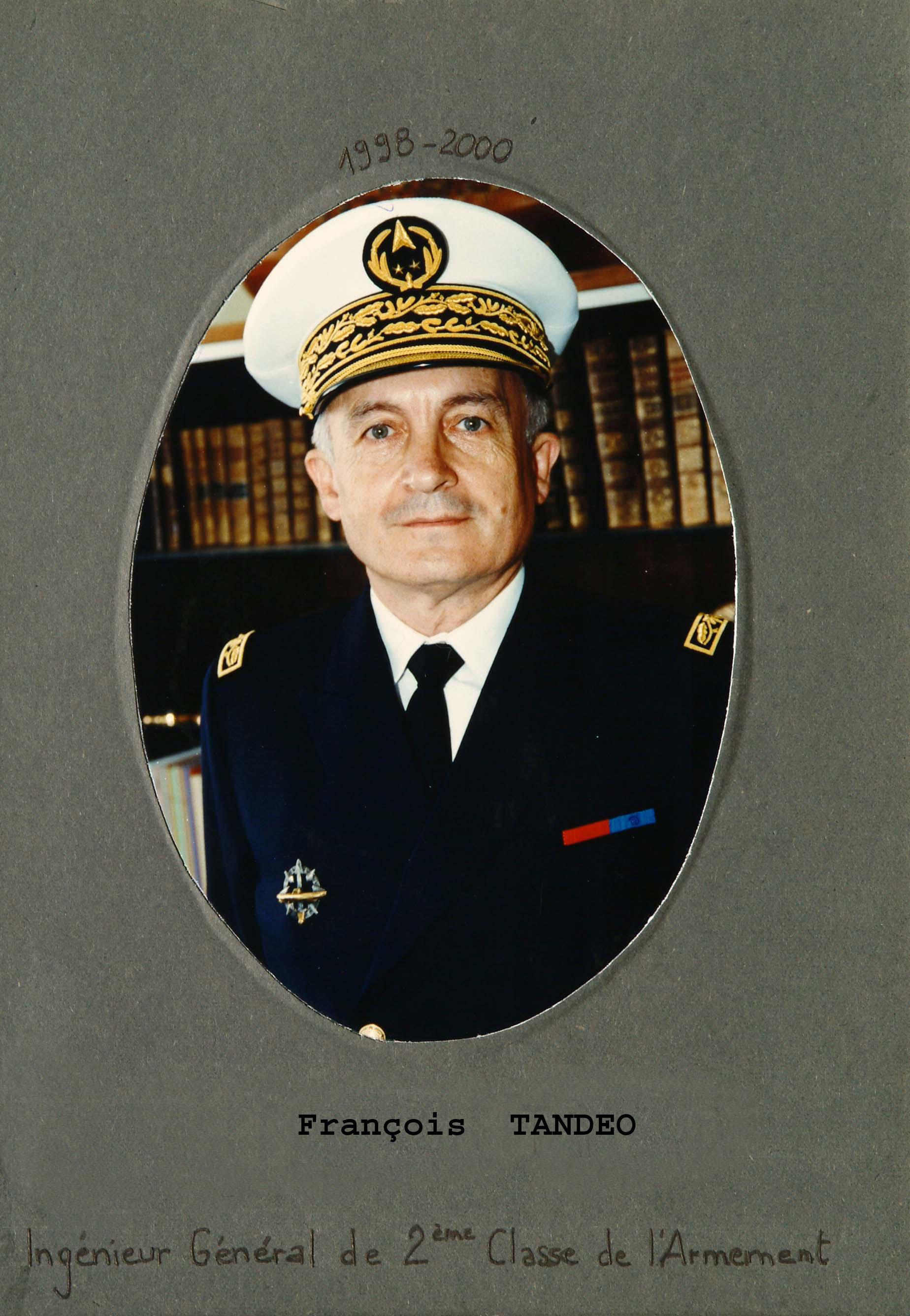 Ruelle Directeur  TANDEO